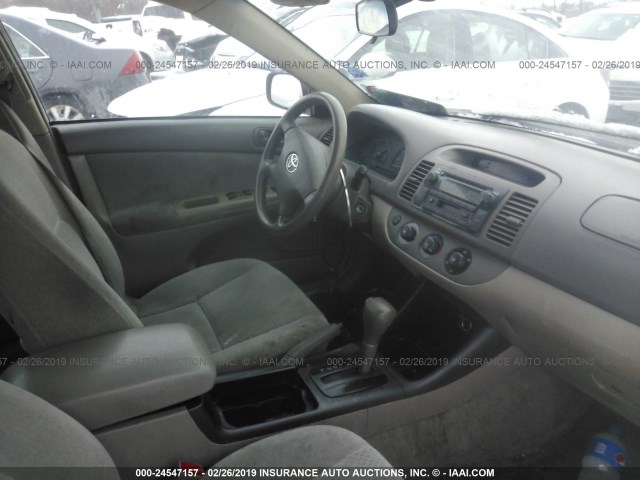 4T1BE32K03U240216 - 2003 TOYOTA CAMRY LE/XLE/SE RED photo 5