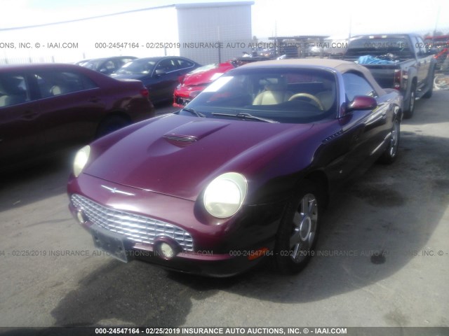 1FAHP60A54Y102563 - 2004 FORD THUNDERBIRD  RED photo 2