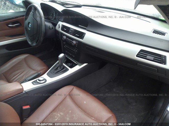 WBAVD53508A010898 - 2008 BMW 335 XI SILVER photo 5