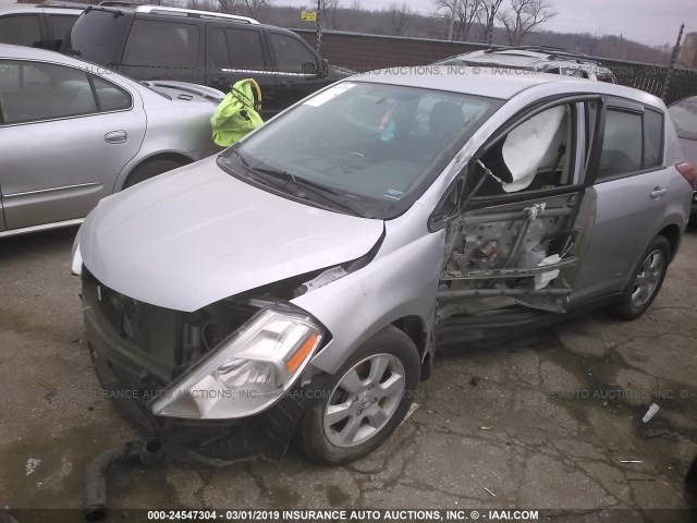 3N1BC13E19L415344 - 2009 NISSAN VERSA S/SL SILVER photo 6