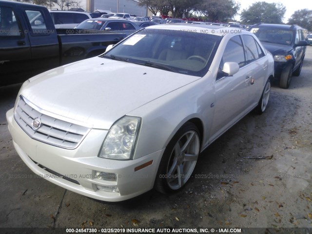 1G6DW677760109122 - 2006 CADILLAC STS WHITE photo 2