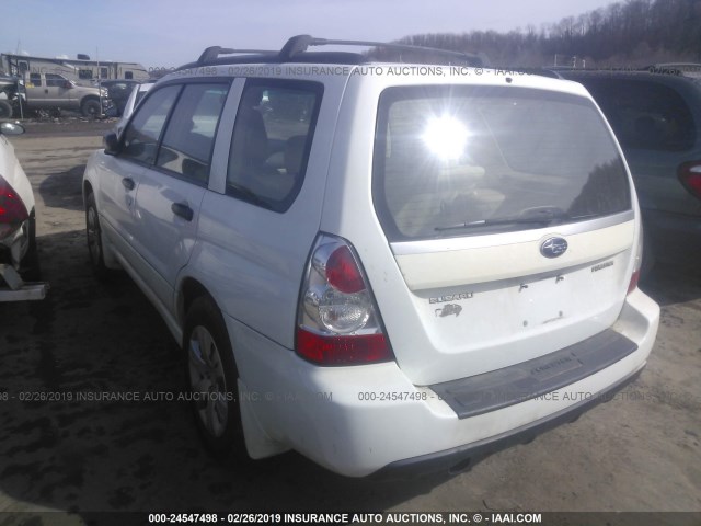 JF1SG63628H703593 - 2008 SUBARU FORESTER 2.5X WHITE photo 3