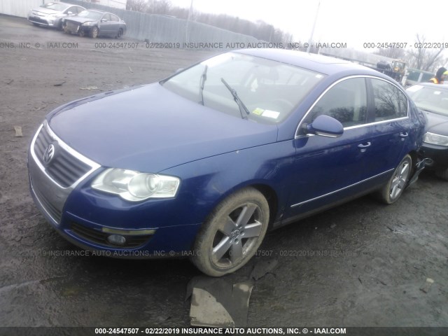 WVWJK73C79P018383 - 2009 VOLKSWAGEN PASSAT TURBO BLUE photo 2