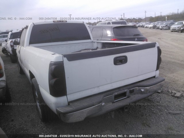 2GCEC19V431382737 - 2003 CHEVROLET SILVERADO C1500 WHITE photo 3