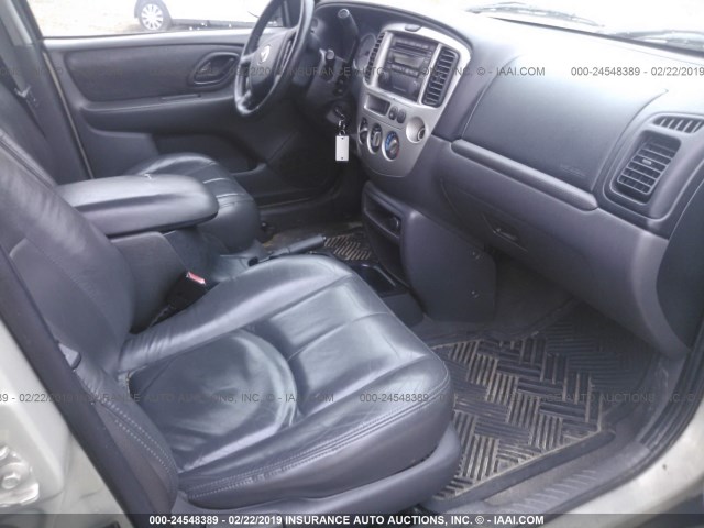 4F2CZ06114KM20525 - 2004 MAZDA TRIBUTE ES 金色 照片 5