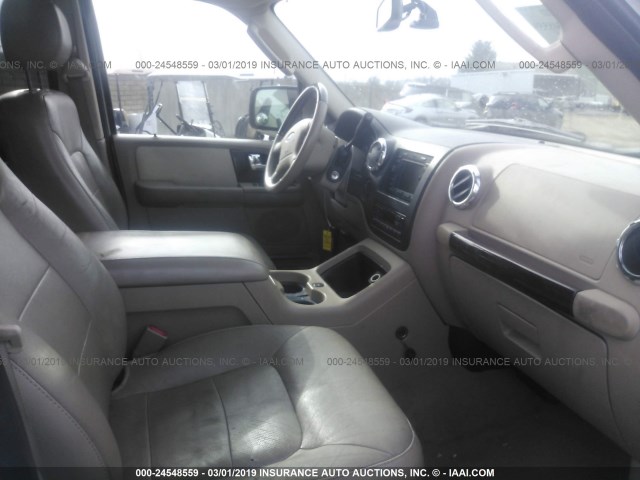1FMFU20576LA40228 - 2006 FORD EXPEDITION LIMITED WHITE photo 5