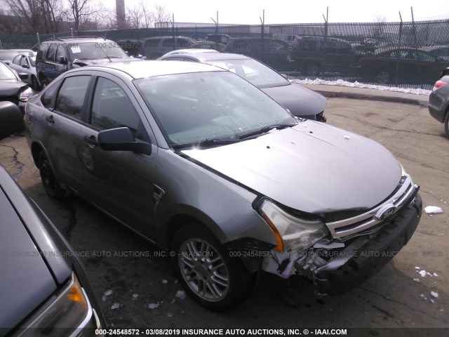 1FAHP35N18W105536 - 2008 FORD FOCUS SE/SEL/SES GRAY photo 1