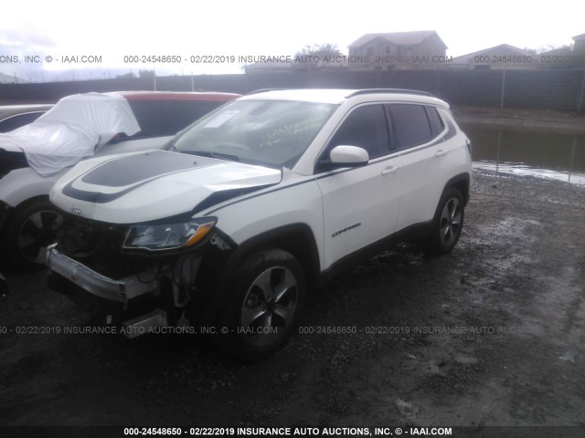 3C4NJCBB5JT105804 - 2018 JEEP COMPASS LATITUDE WHITE photo 2