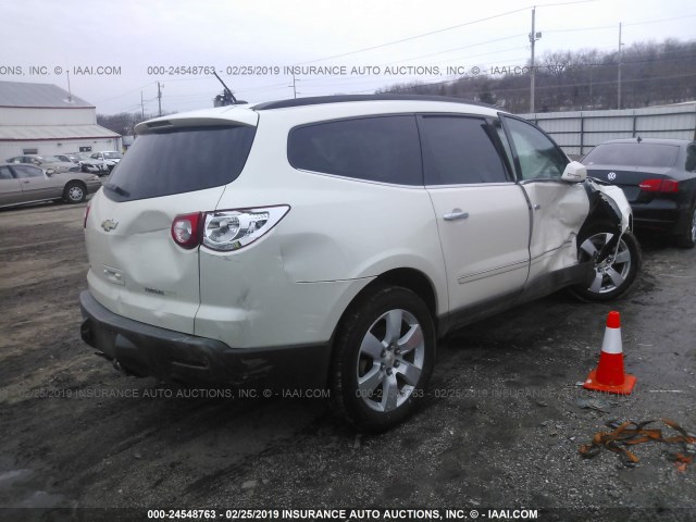 1GNKVLED5CJ319875 - 2012 CHEVROLET TRAVERSE LTZ WHITE photo 4