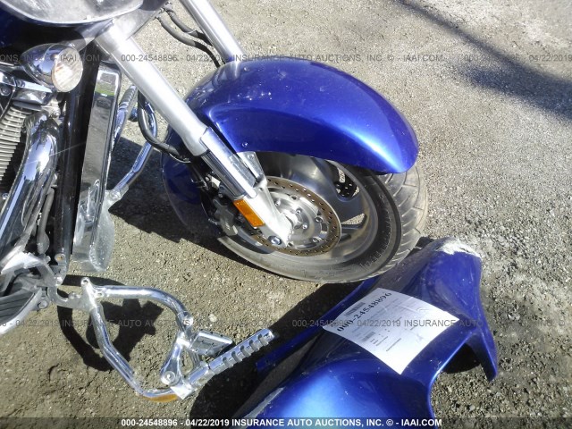 1HFSC49AX5A304110 - 2005 HONDA VTX1800 N1 BLUE photo 5