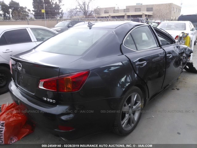 JTHBE262095023212 - 2009 LEXUS IS 350 GRAY photo 4