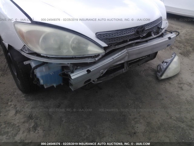 JTDBE32K620131530 - 2002 TOYOTA CAMRY LE/XLE/SE GRAY photo 6