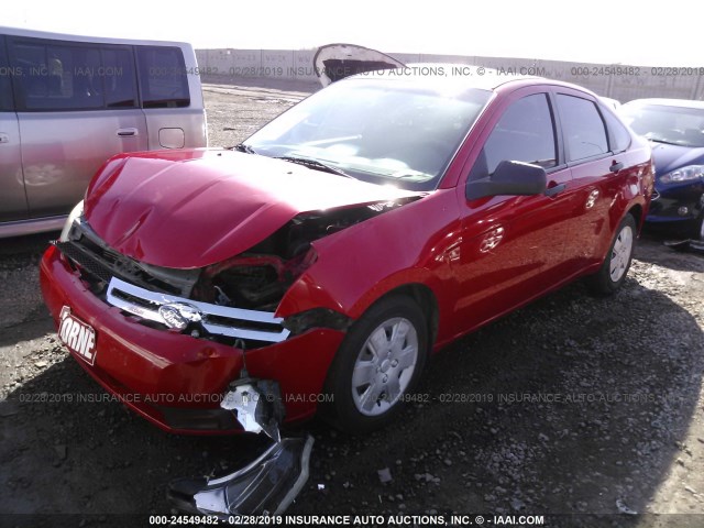 1FAHP34N88W252793 - 2008 FORD FOCUS S/SE RED photo 2