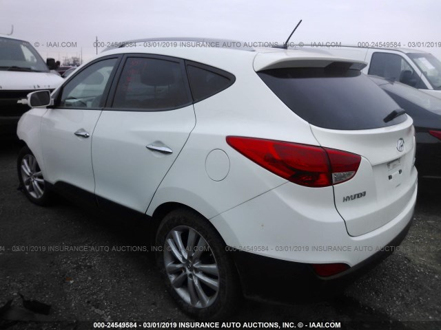 KM8JUCACXCU403169 - 2012 HYUNDAI TUCSON GLS/LIMITED WHITE photo 3