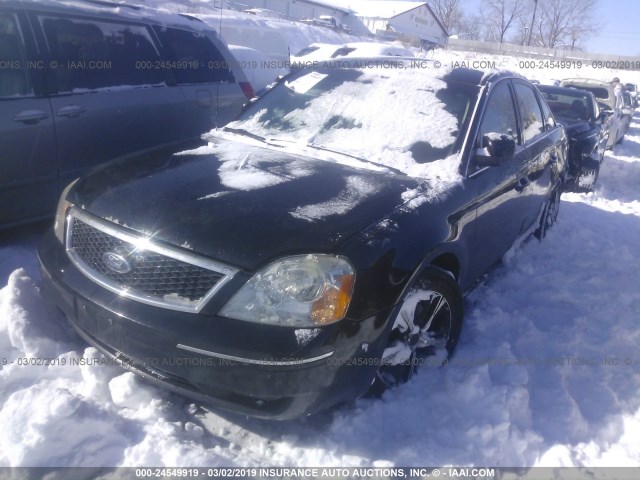 1FAFP24176G163643 - 2006 FORD FIVE HUNDRED SEL BLACK photo 2