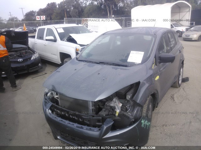 1FMCU0F79EUD17549 - 2014 FORD ESCAPE S GRAY photo 2