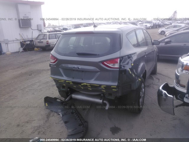 1FMCU0F79EUD17549 - 2014 FORD ESCAPE S GRAY photo 4