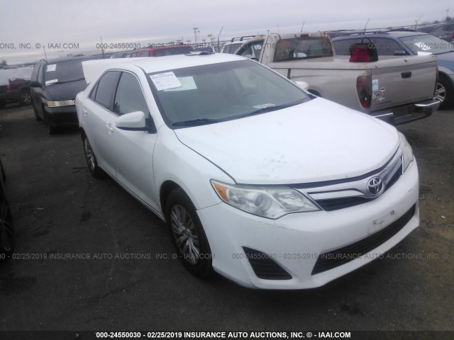 4T1BF1FK5CU566511 - 2012 TOYOTA CAMRY SE/LE/XLE WHITE photo 1