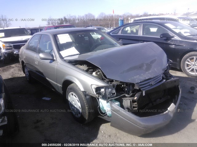4T1BG22K4VU152664 - 1997 TOYOTA CAMRY CE/LE/XLE 灰色 照片 1