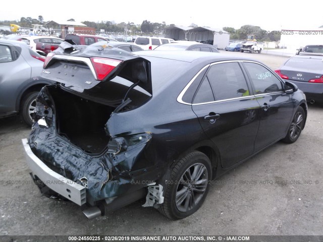 4T1BF1FK1GU165916 - 2016 TOYOTA CAMRY LE/XLE/SE/XSE BLACK photo 4