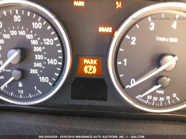 5UXZV4C59D0E02307 - 2013 BMW X5 XDRIVE35I WHITE photo 7