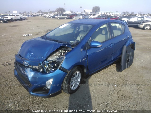 JTDKDTB32H1592738 - 2017 TOYOTA PRIUS C BLUE photo 2