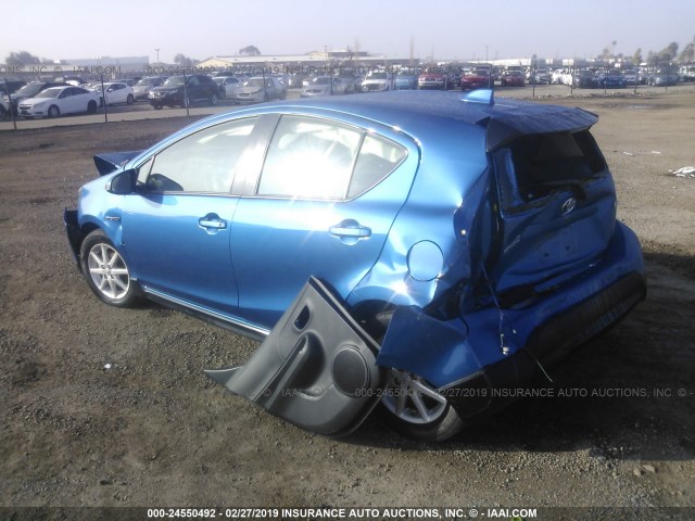 JTDKDTB32H1592738 - 2017 TOYOTA PRIUS C BLUE photo 3