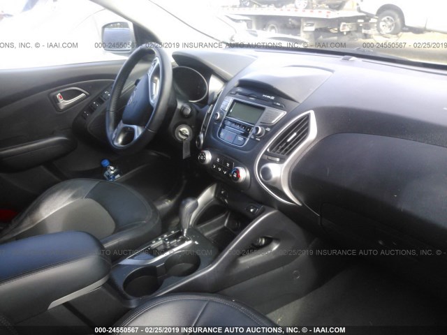 KM8JUCAC5CU542528 - 2012 HYUNDAI TUCSON GLS/LIMITED 银色 照片 5