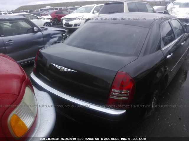 2C3KA63H16H518508 - 2006 CHRYSLER 300C BLACK photo 4