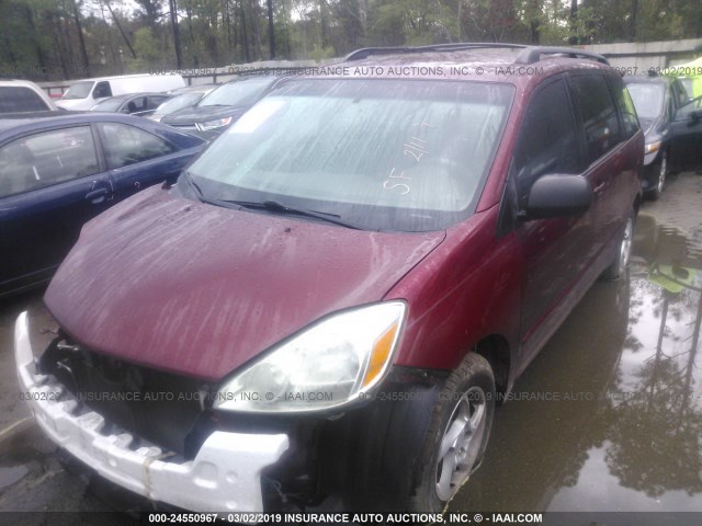 5TDZA23C05S271845 - 2005 TOYOTA SIENNA CE/LE RED photo 2