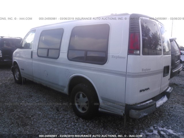 1GDFG15M911112889 - 2001 GMC SAVANA RV G1500 WHITE photo 3