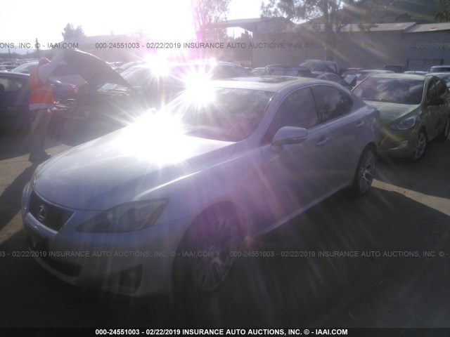 JTHBF5C23B5149055 - 2011 LEXUS IS 250 GRAY photo 2