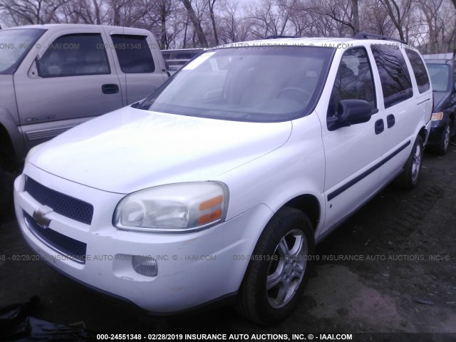 1GNDV23137D211920 - 2007 CHEVROLET UPLANDER LS WHITE photo 2