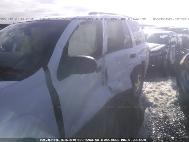 1GNDT13S782229911 - 2008 CHEVROLET TRAILBLAZER LS/LT WHITE photo 6