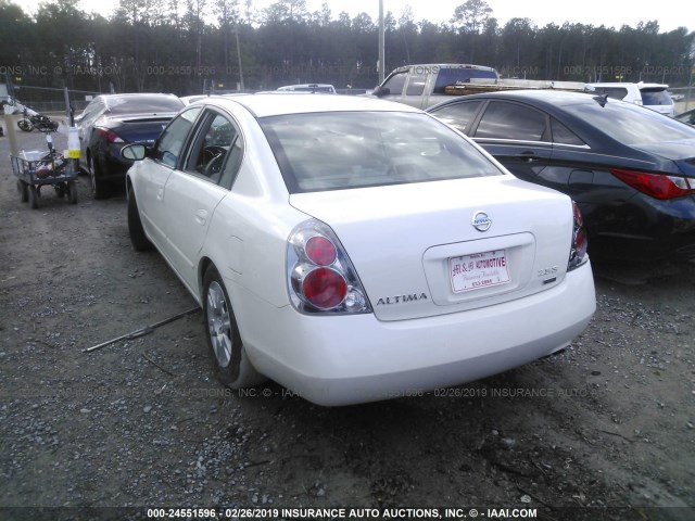 1N4AL11E56C240623 - 2006 NISSAN ALTIMA S/SL WHITE photo 3