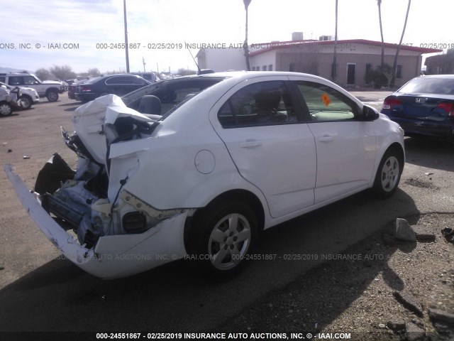 1G1JA5SH3F4106471 - 2015 CHEVROLET SONIC LS 白色 照片 4