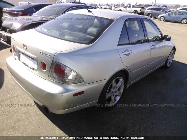 JTHBD182510006773 - 2001 LEXUS IS 300 GRAY photo 4