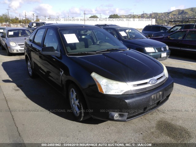 1FAHP35N98W207358 - 2008 FORD FOCUS SE/SEL/SES BLACK photo 1