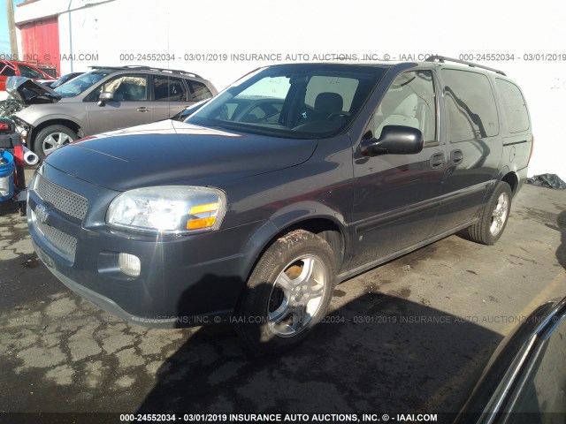 1GNDV231X8D169327 - 2008 CHEVROLET UPLANDER LS GRAY photo 2