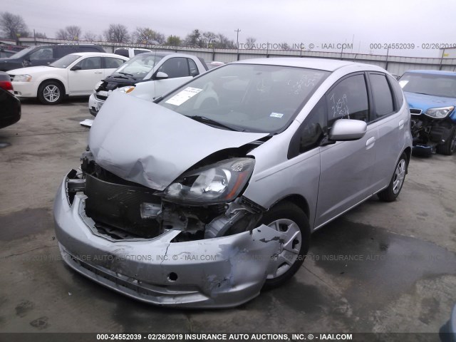 JHMGE8G3XDC012562 - 2013 HONDA FIT SILVER photo 2