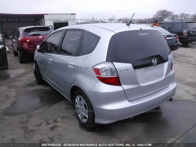 JHMGE8G3XDC012562 - 2013 HONDA FIT SILVER photo 3