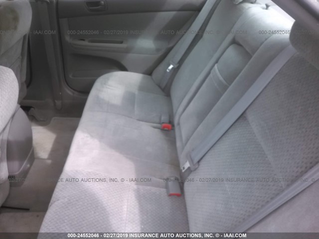 4T1BE30K14U924549 - 2004 TOYOTA CAMRY LE/XLE/SE SILVER photo 8