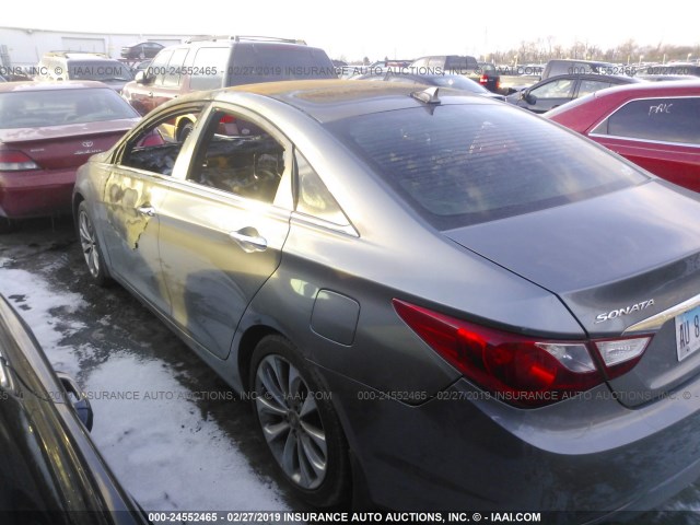 5NPEC4AC4CH406478 - 2012 HYUNDAI SONATA SE/LIMITED GRAY photo 3