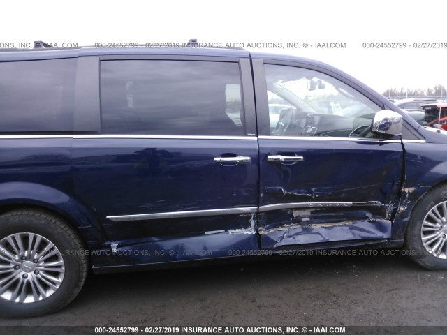 2C4RC1CG6DR569590 - 2013 CHRYSLER TOWN & COUNTRY TOURING L Dark Blue photo 6