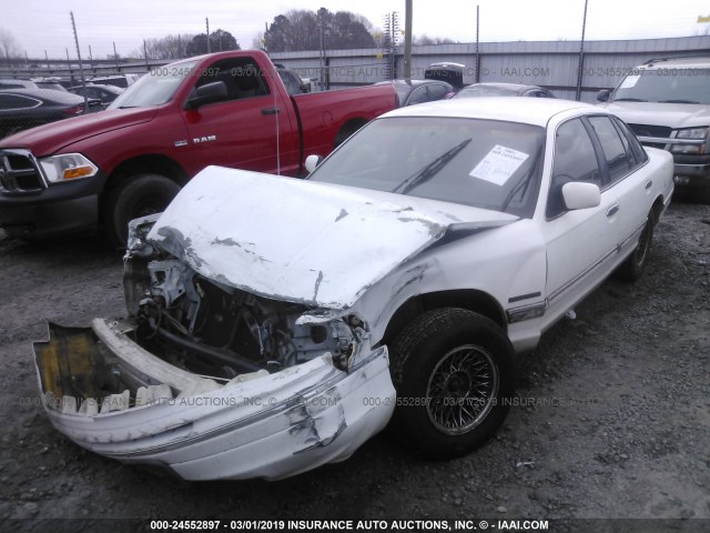 2FALP74W2RX188184 - 1994 FORD CROWN VICTORIA LX WHITE photo 2