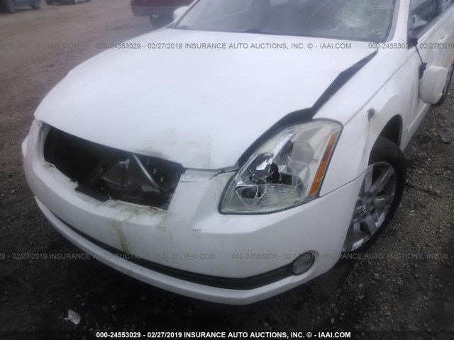 1N4BA41E94C918962 - 2004 NISSAN MAXIMA SE/SL WHITE photo 6