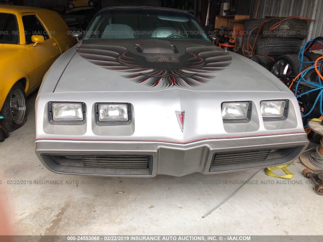 2X87K9N165276 - 1979 PONTIAC TRANS-AM  SILVER photo 6