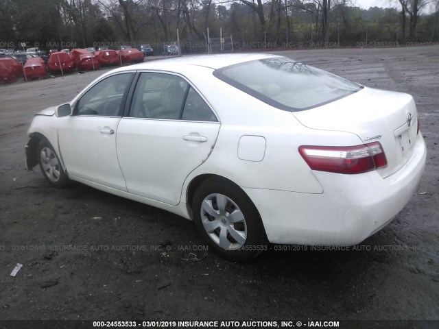 4T1BE46K88U774071 - 2008 TOYOTA CAMRY CE/LE/XLE/SE WHITE photo 3