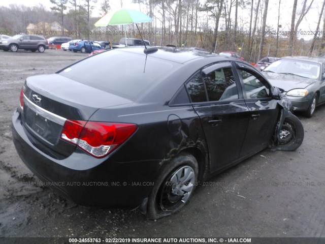 1G1PA5SH1F7160327 - 2015 CHEVROLET CRUZE LS BLACK photo 4