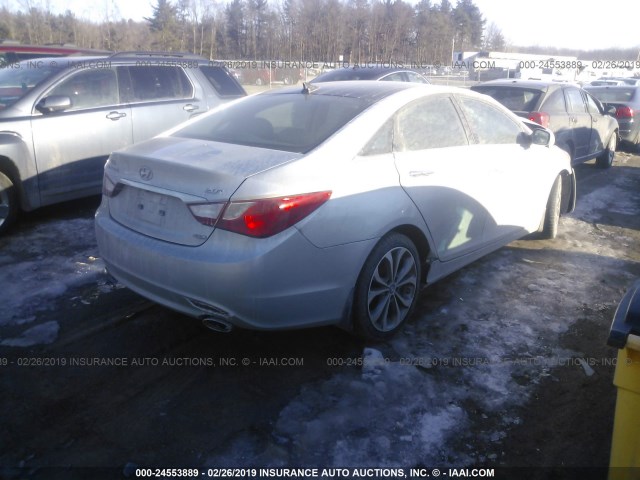 5NPEC4AB1DH611801 - 2013 HYUNDAI SONATA SE/LIMITED GRAY photo 4